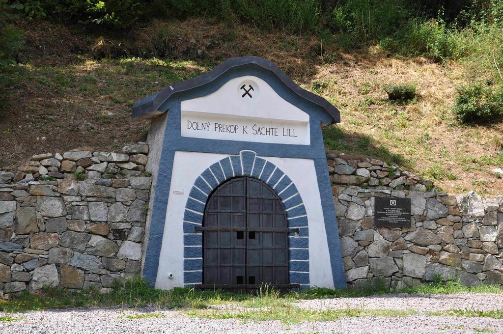 Penzion Bansky Dom Banská Štiavnica Exterior foto
